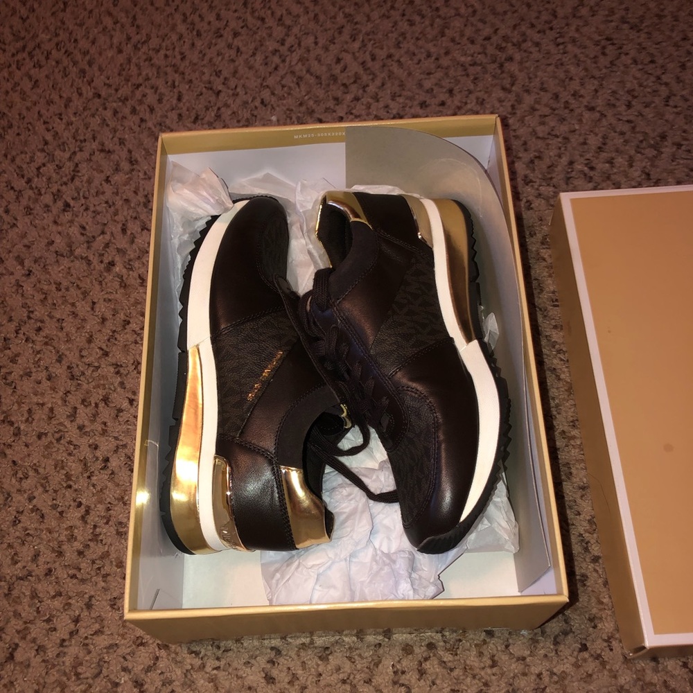 MK Allie Wrap Trainer